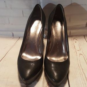 $ Calvin Klein Platform Heels - Sz 7.5